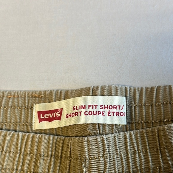 Levi's Tan Casual Shorts with Elastic Waistband - Picture 4 of 5